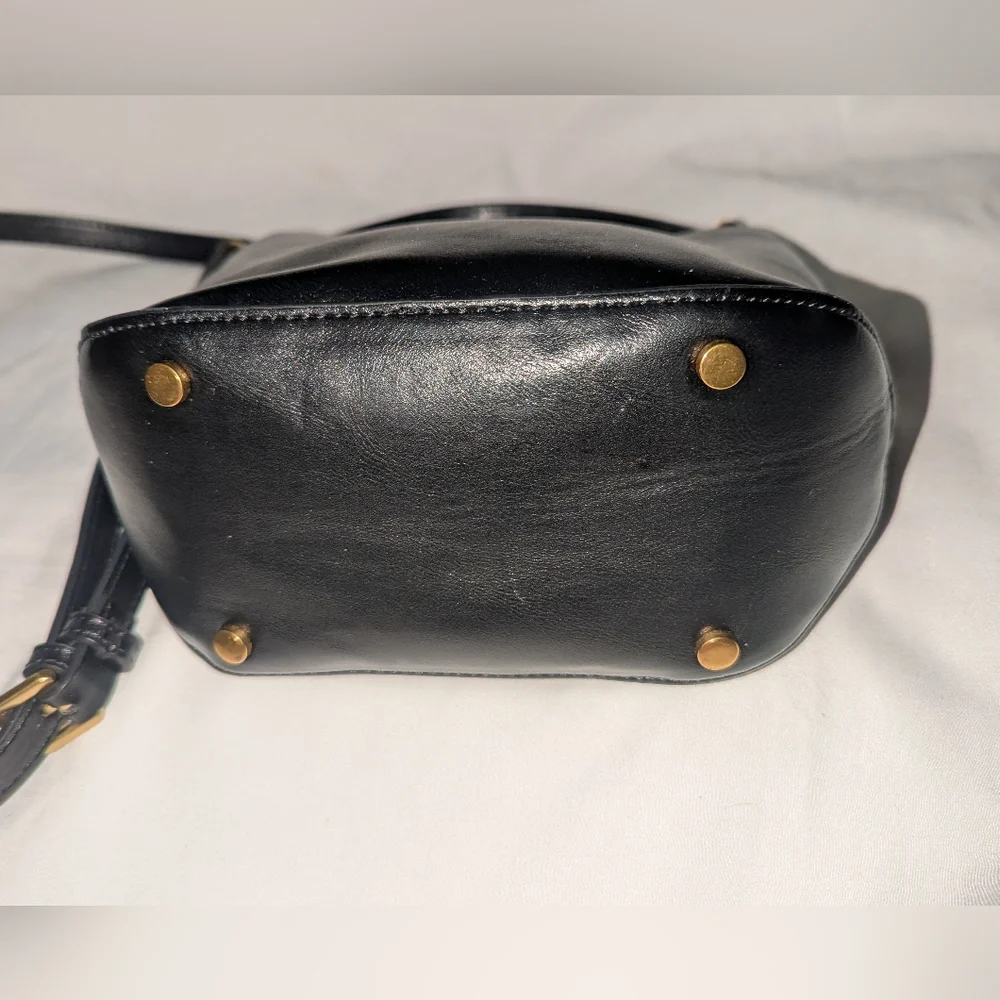 Mango Miguel Bucket Black Crossbody Bag .